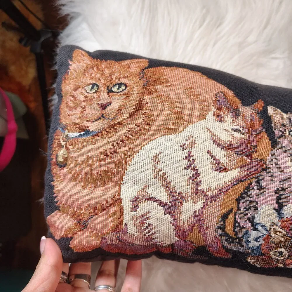VTG Tapestry Kitty Cat Grannycore Door Stop/Pillow